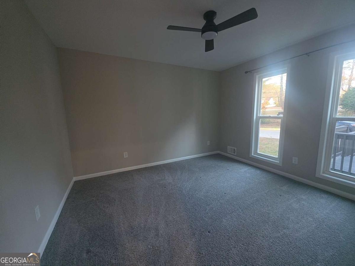 1483 Hidden Hills Parkway Stone Mountain GA 30088