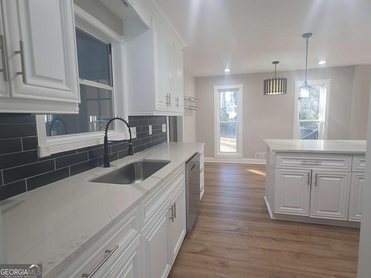 1483 Hidden Hills Parkway Stone Mountain GA 30088
