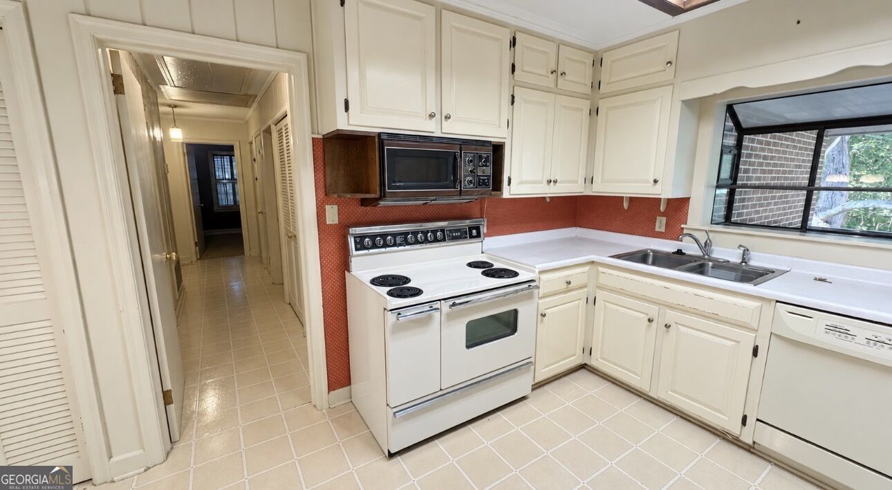 338 Ellen Street Hartwell GA 30643