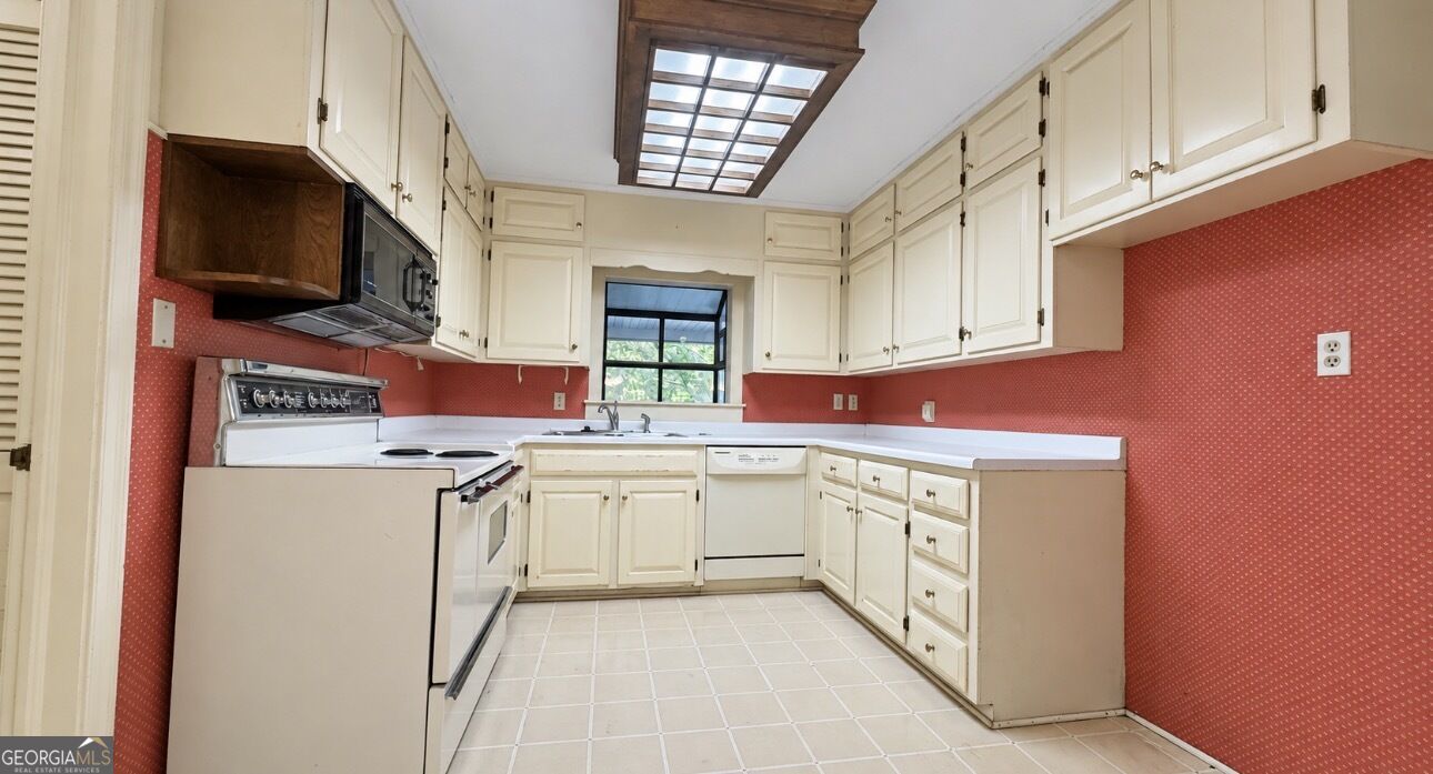 338 Ellen Street Hartwell GA 30643