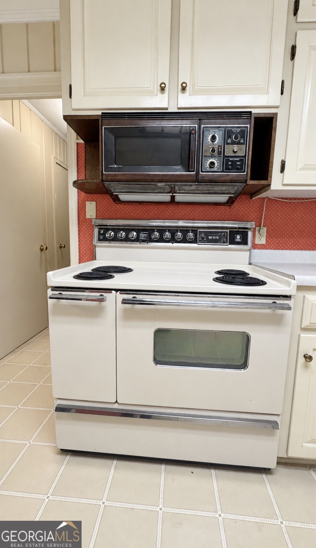 338 Ellen Street Hartwell GA 30643