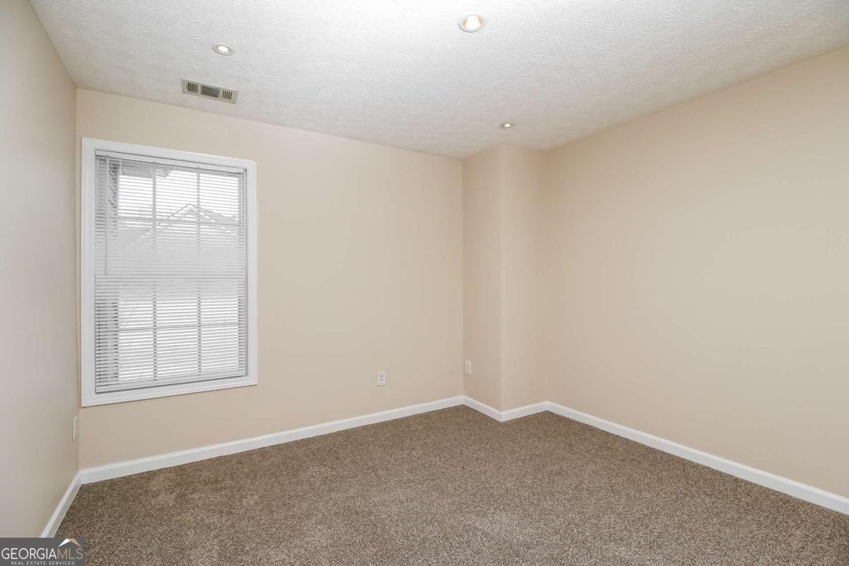 2014 Manhattan Parkway Decatur GA 30035