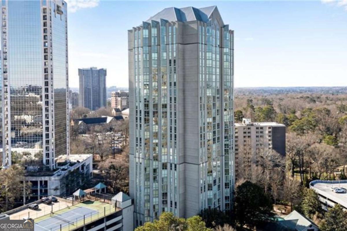 2870 Pharr Court South NW Atlanta GA 30305