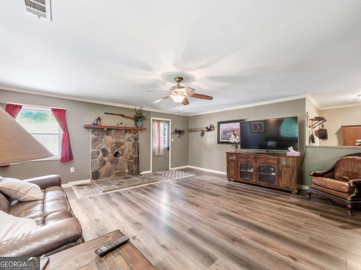 5082 Highway 197 N Clarkesville GA 30523