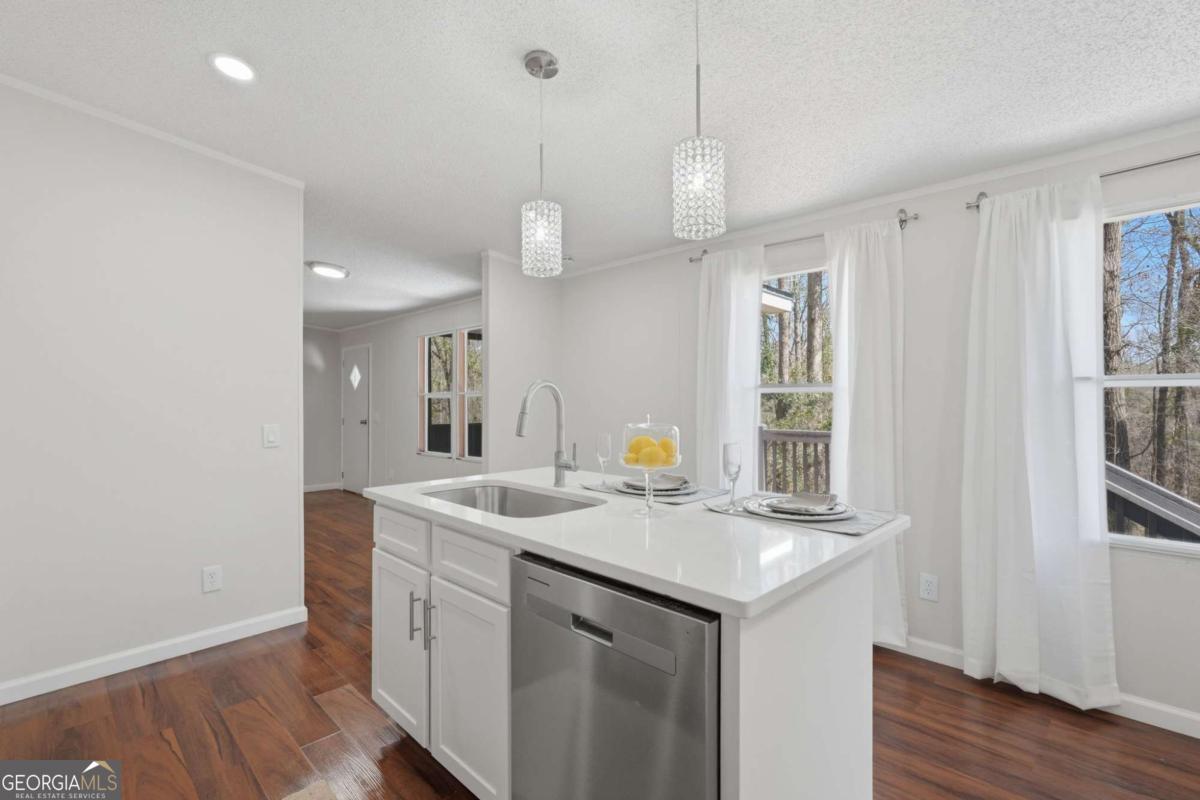 67 Forest Lake Circle Road Pendergrass GA 30567
