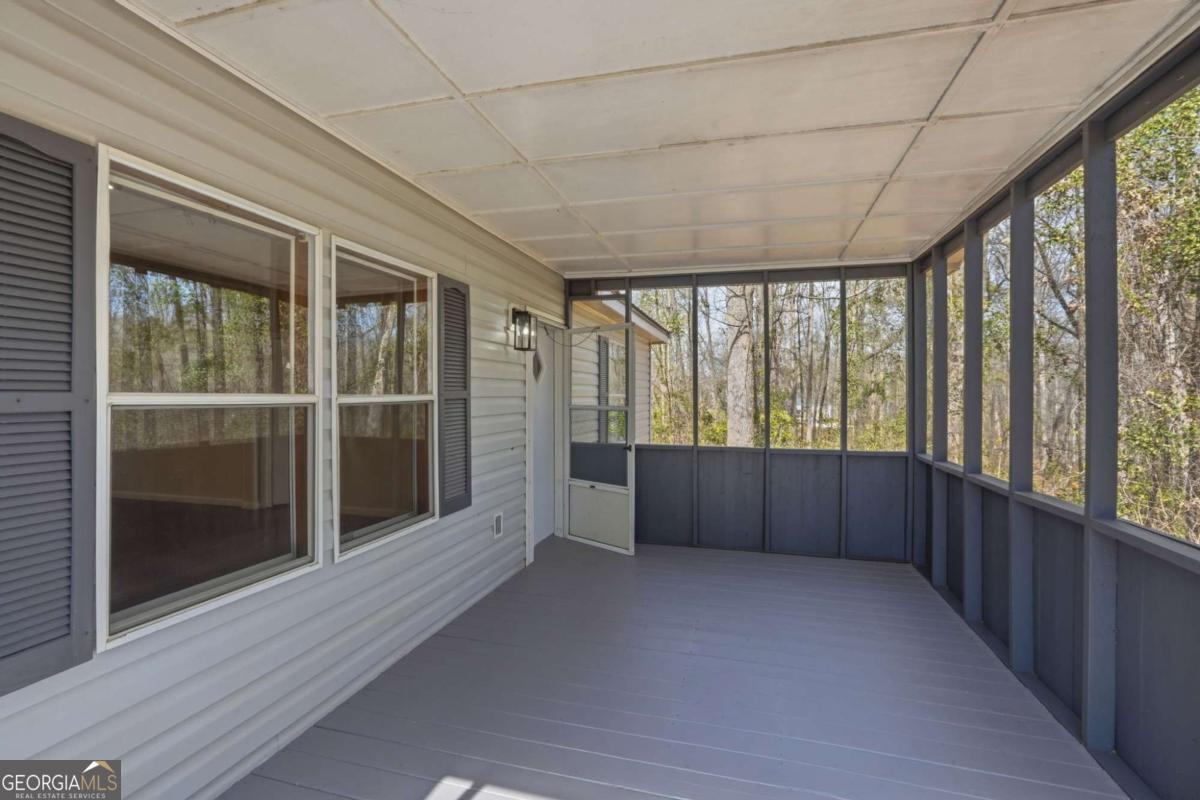 67 Forest Lake Circle Road Pendergrass GA 30567