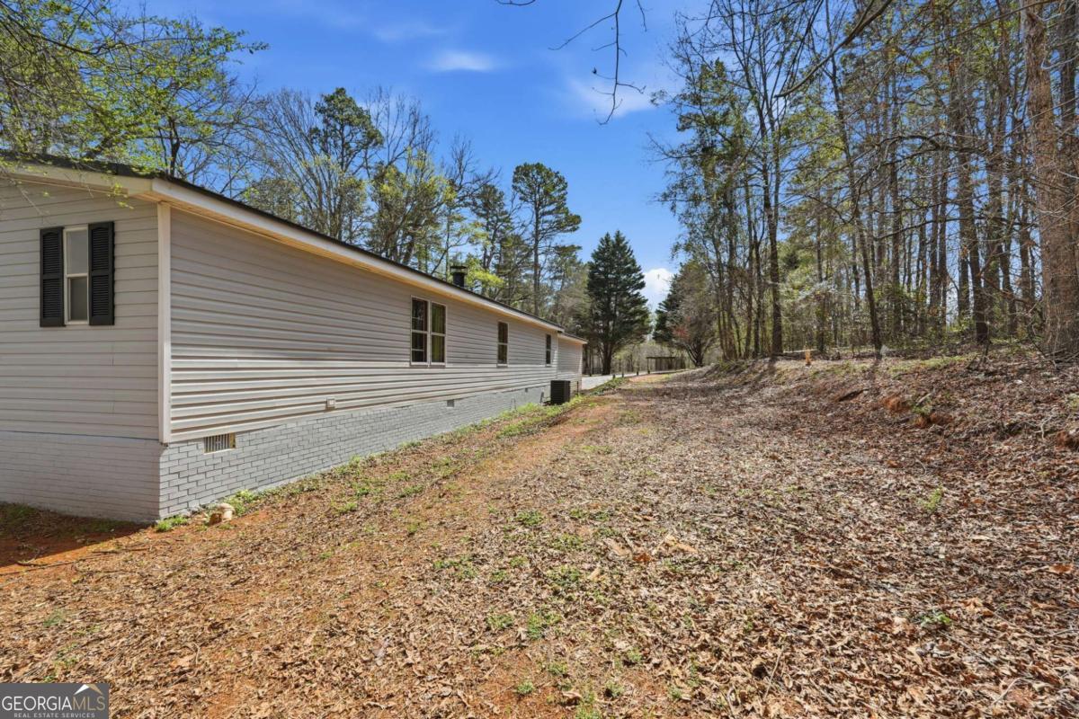 67 Forest Lake Circle Road Pendergrass GA 30567