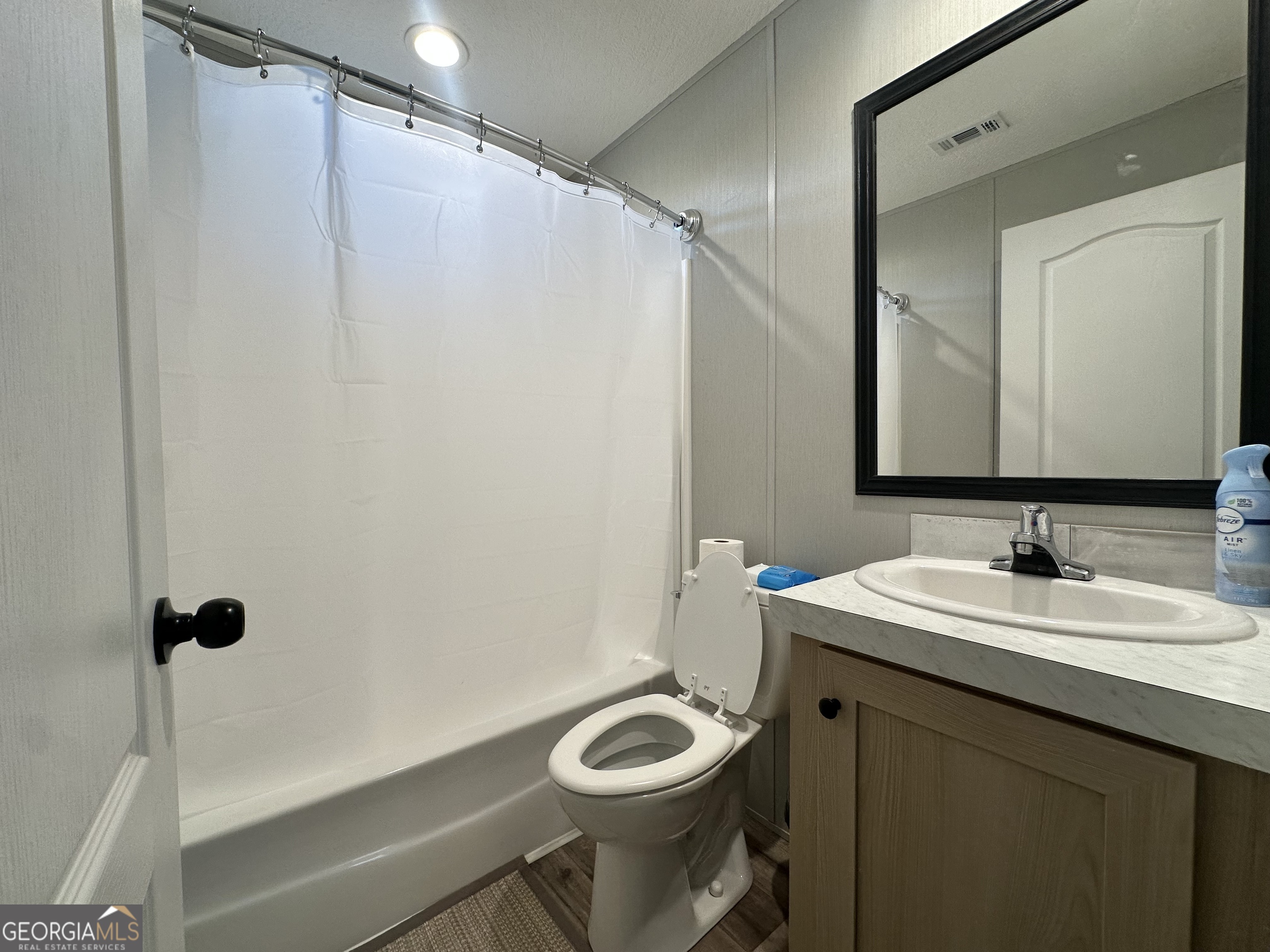 82 Ashley Lane Mcrae-helena GA 31055