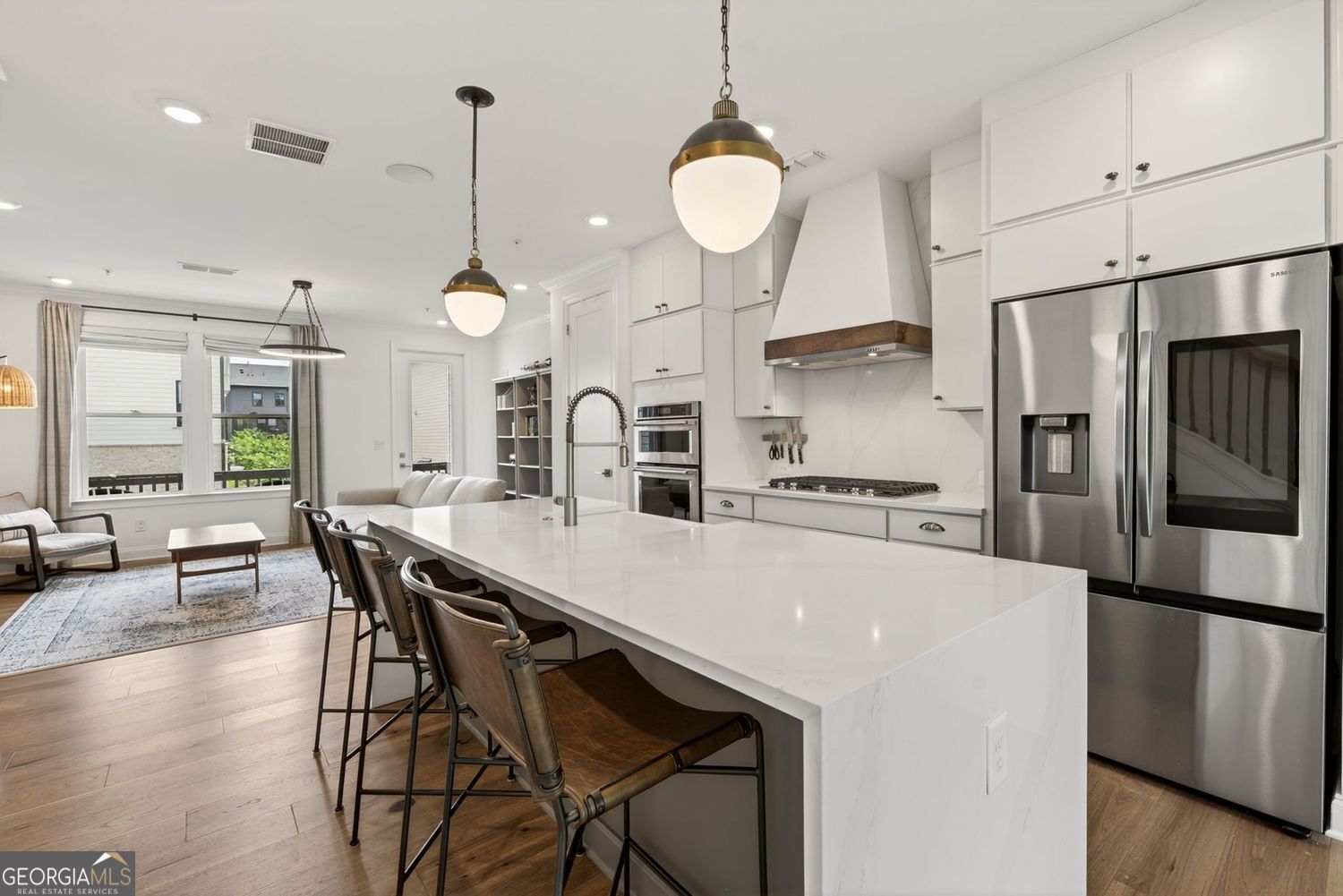 6589 Beacon Drive Sandy Springs GA 30328