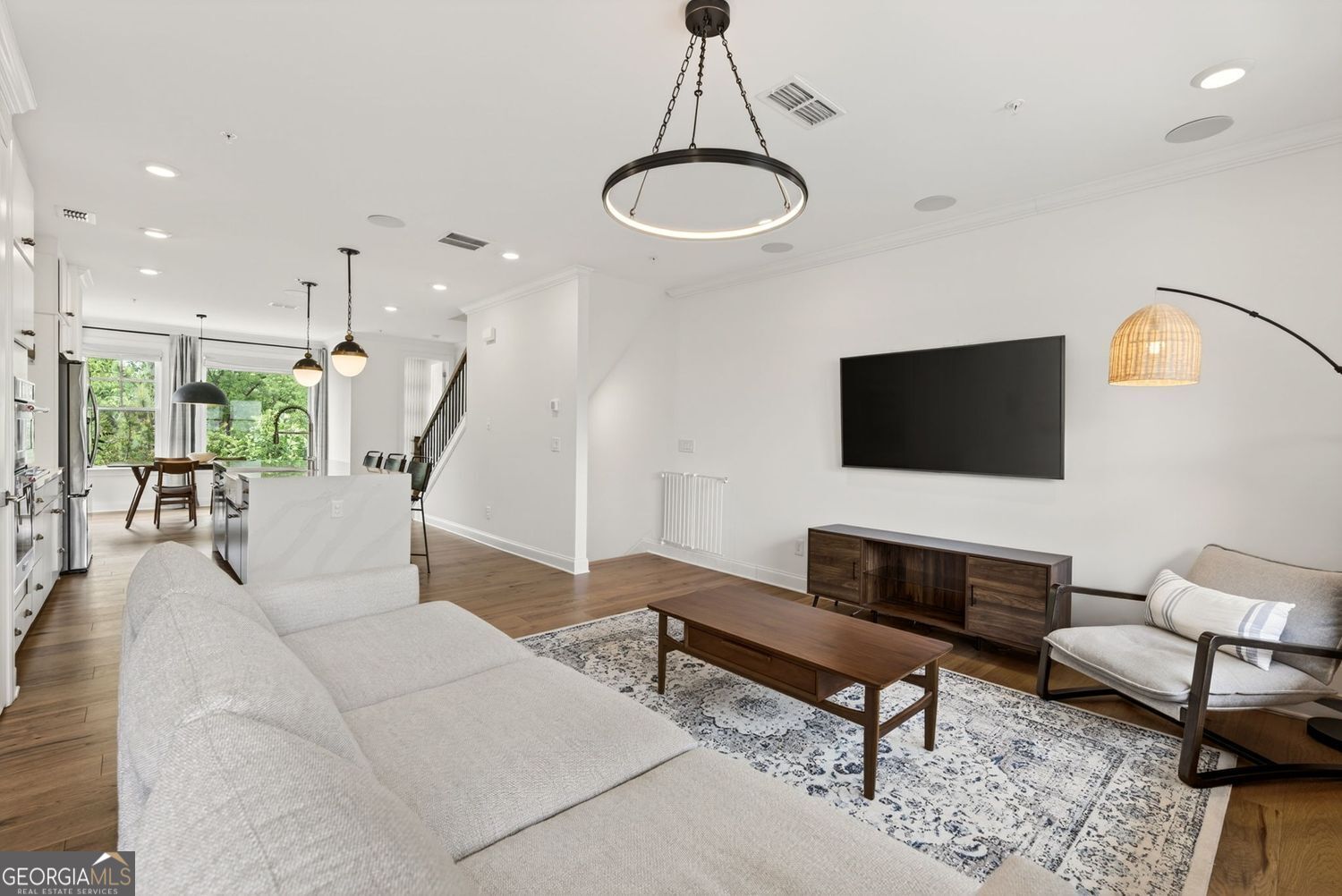 6589 Beacon Drive Sandy Springs GA 30328