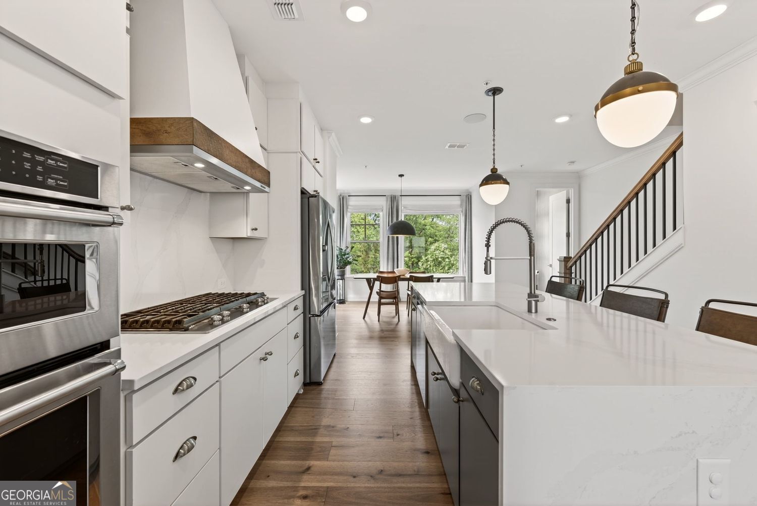 6589 Beacon Drive Sandy Springs GA 30328