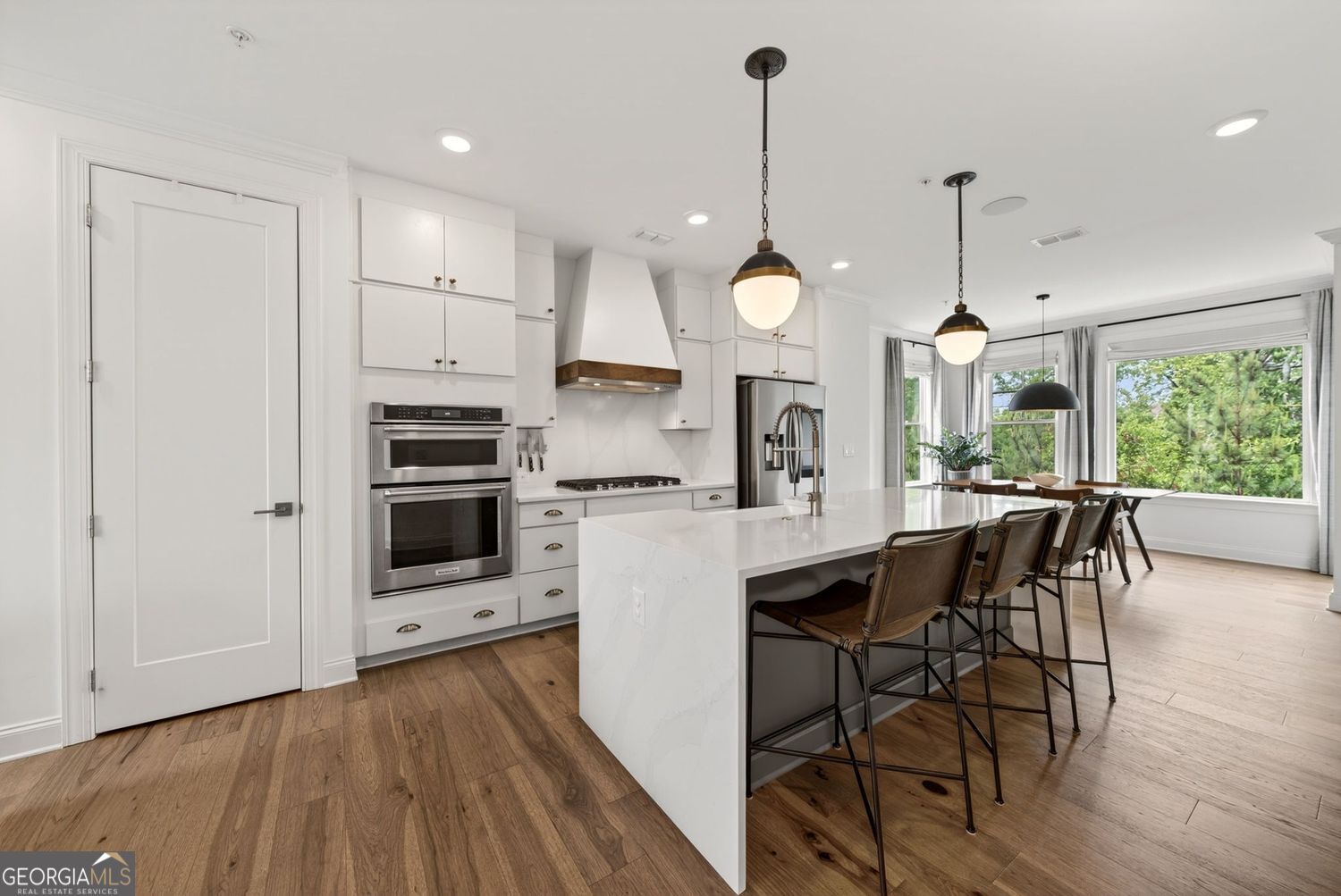 6589 Beacon Drive Sandy Springs GA 30328