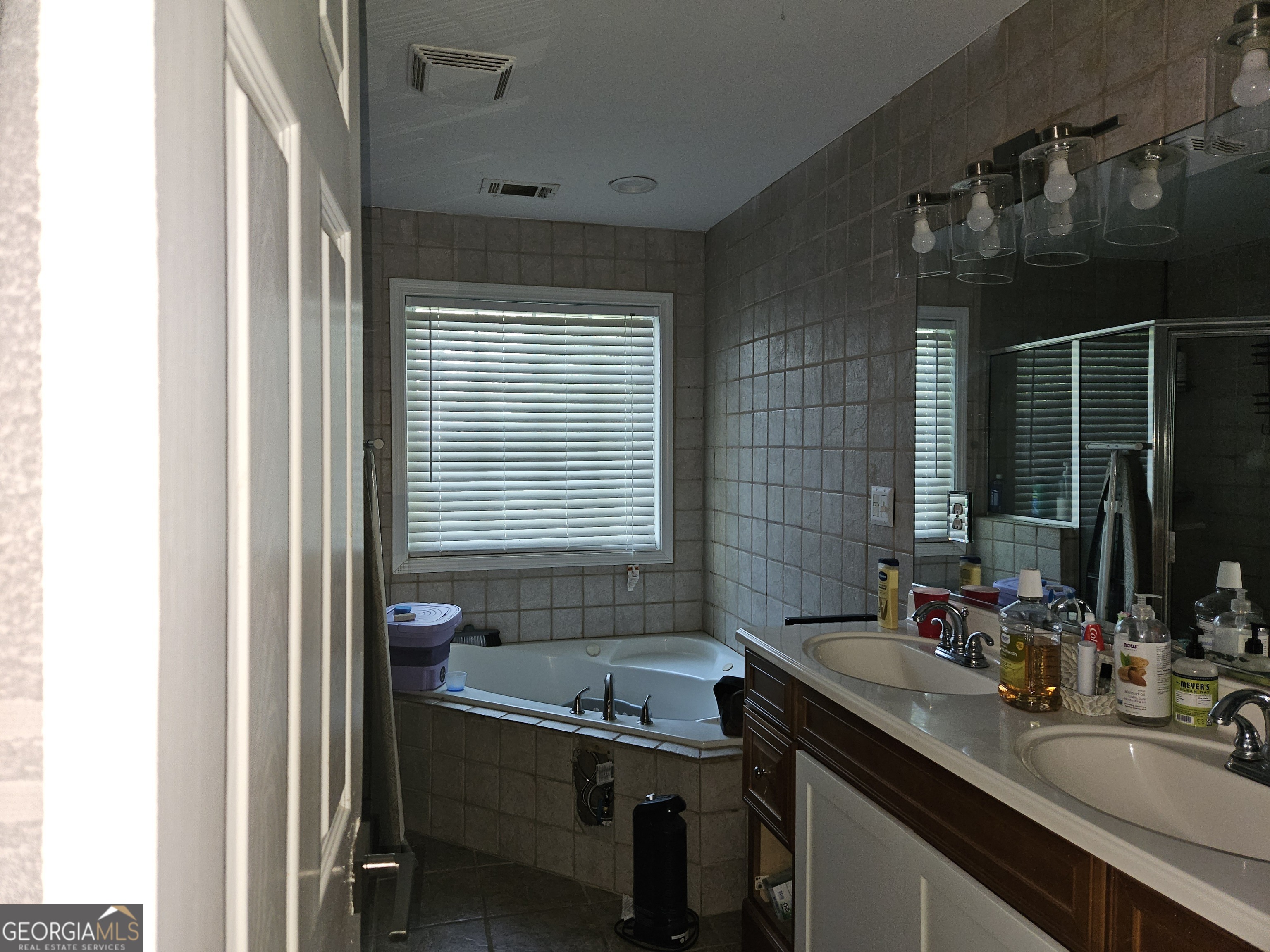 5630 Redan Circle Stone Mountain GA 30088