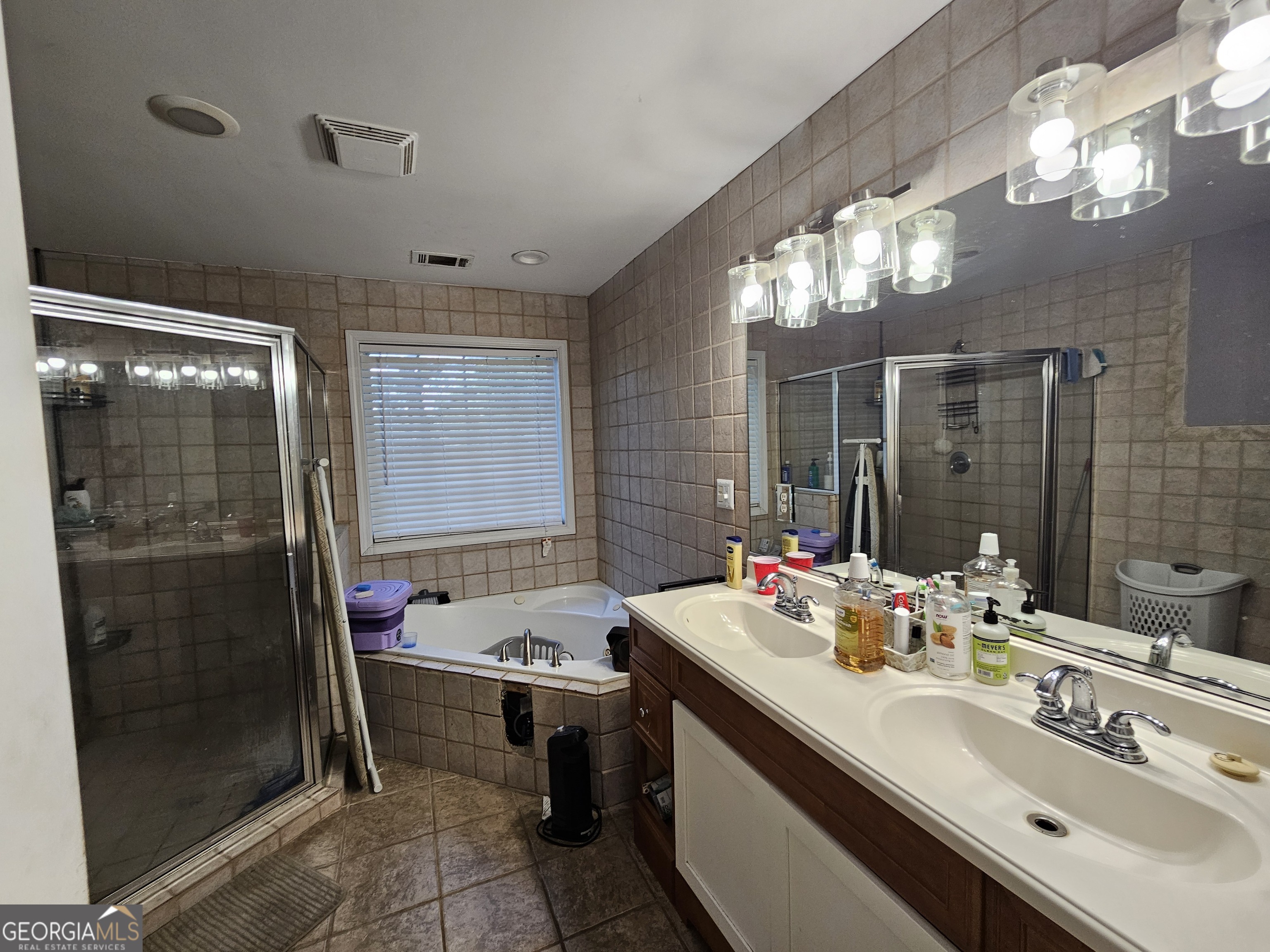 5630 Redan Circle Stone Mountain GA 30088