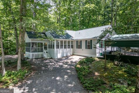 2874 Hickory Cove Lane Hiawassee GA 30546