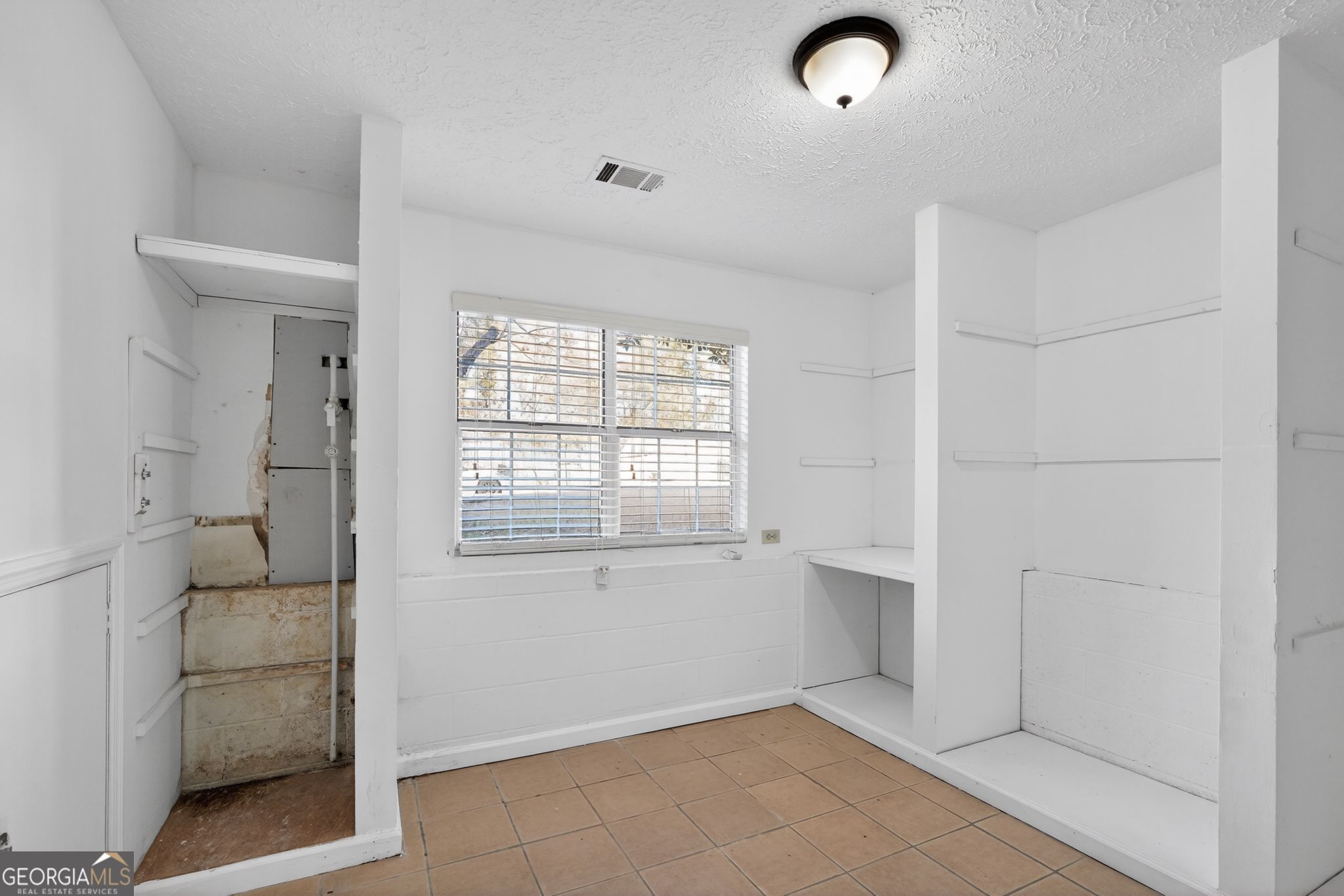 238 Heathrow Drive Riverdale GA 30274