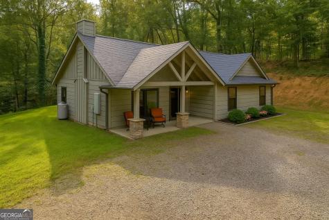 168 Fightingtown Creek Road Mccaysville GA 30555