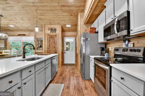 168 Fightingtown Creek Road Mccaysville GA 30555
