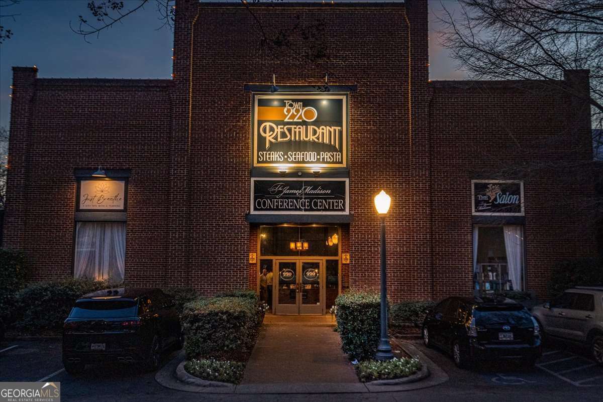 262 W Washington Street Madison GA 30650