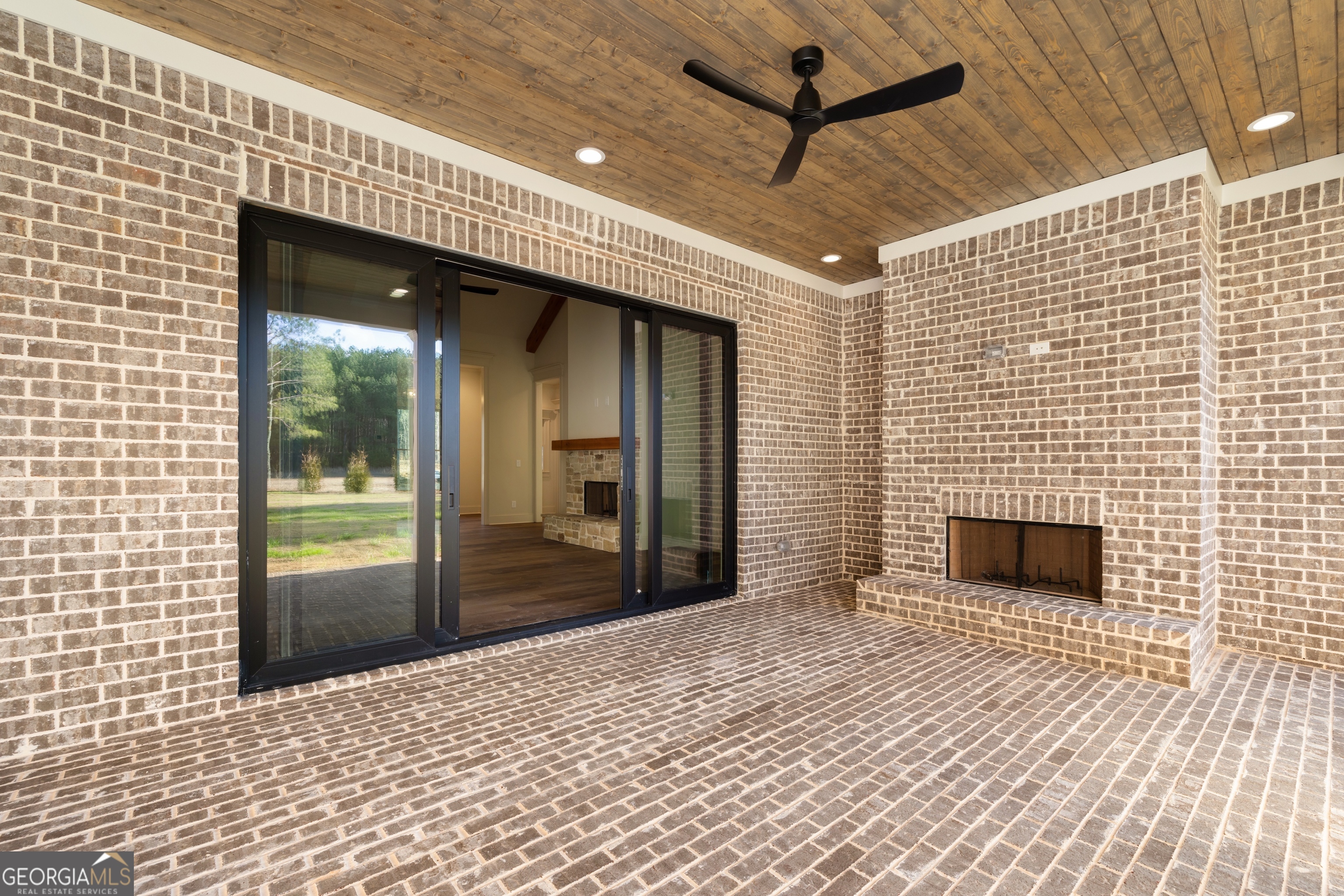 172 Iroquois Court Covington GA 30014
