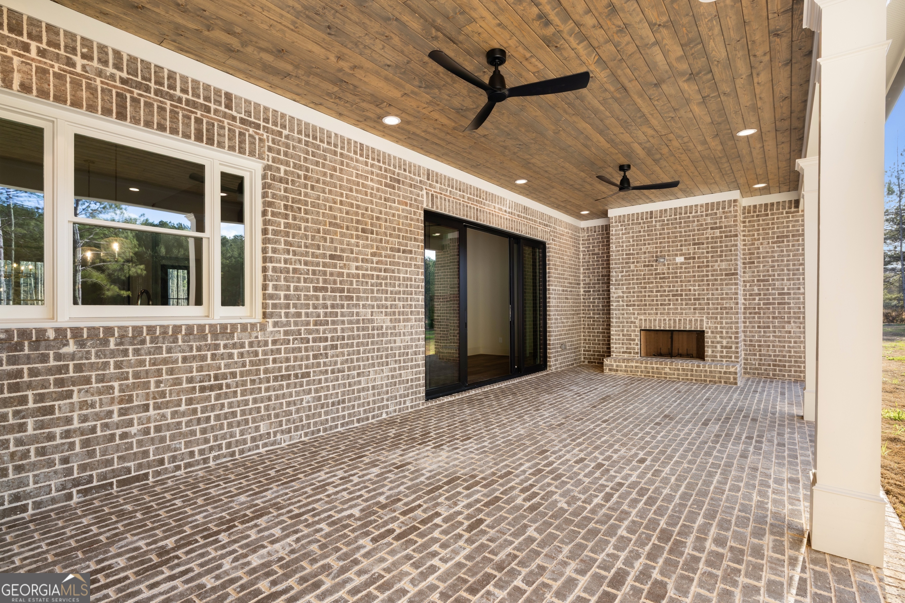 172 Iroquois Court Covington GA 30014