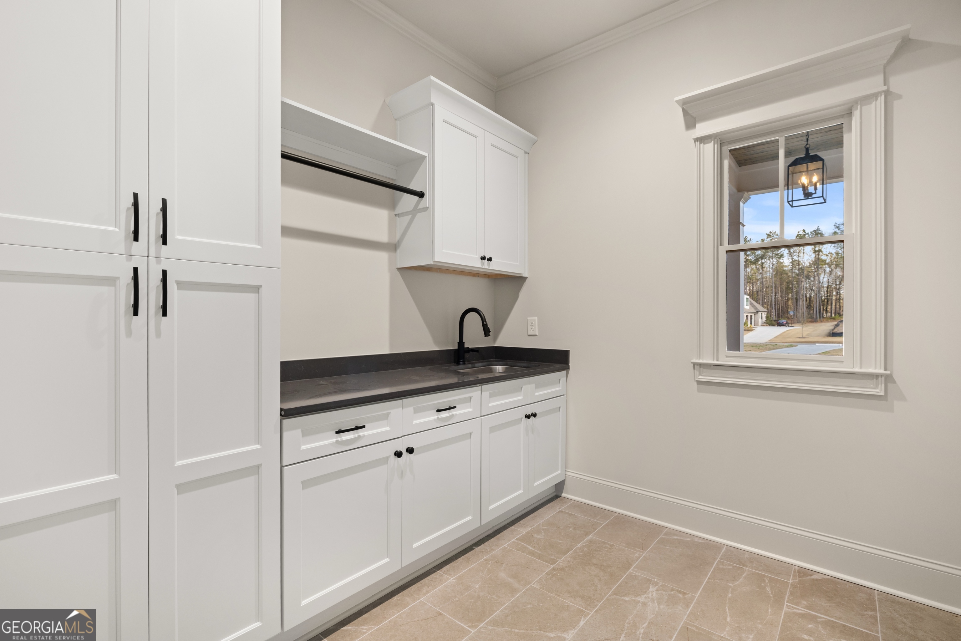 172 Iroquois Court Covington GA 30014