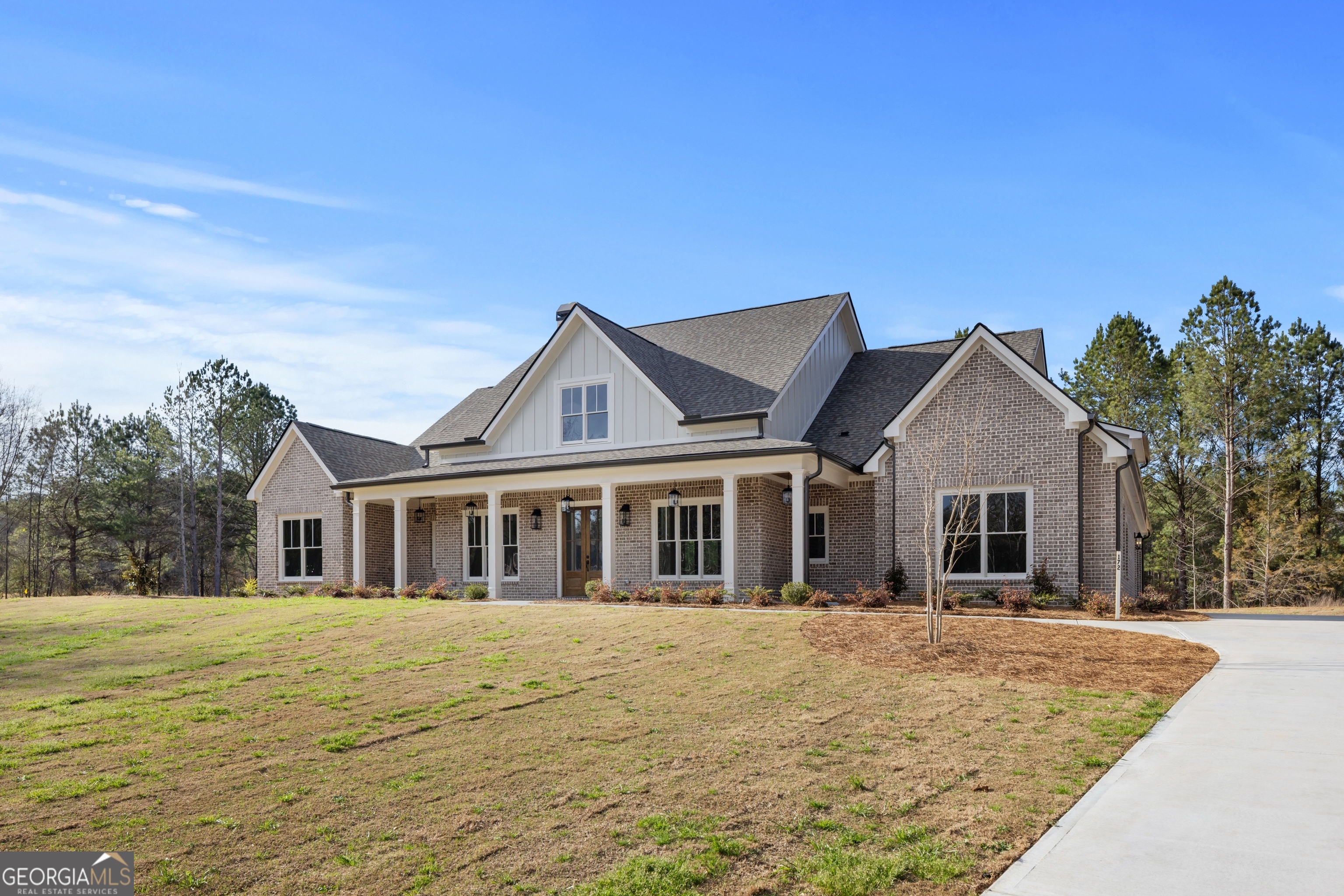 172 Iroquois Court Covington GA 30014
