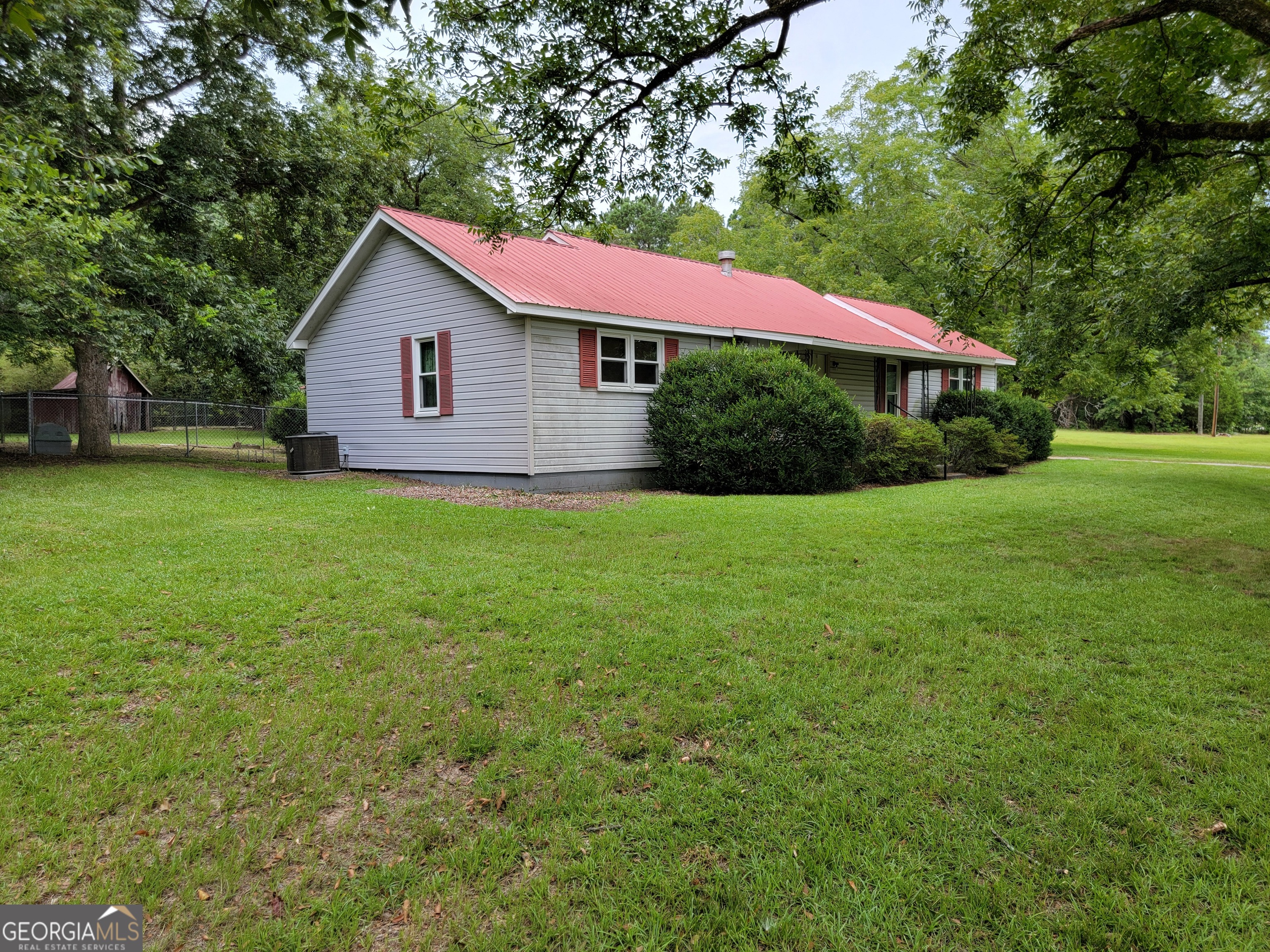 367 Mt Pleasant Church Road Gordon GA 31031