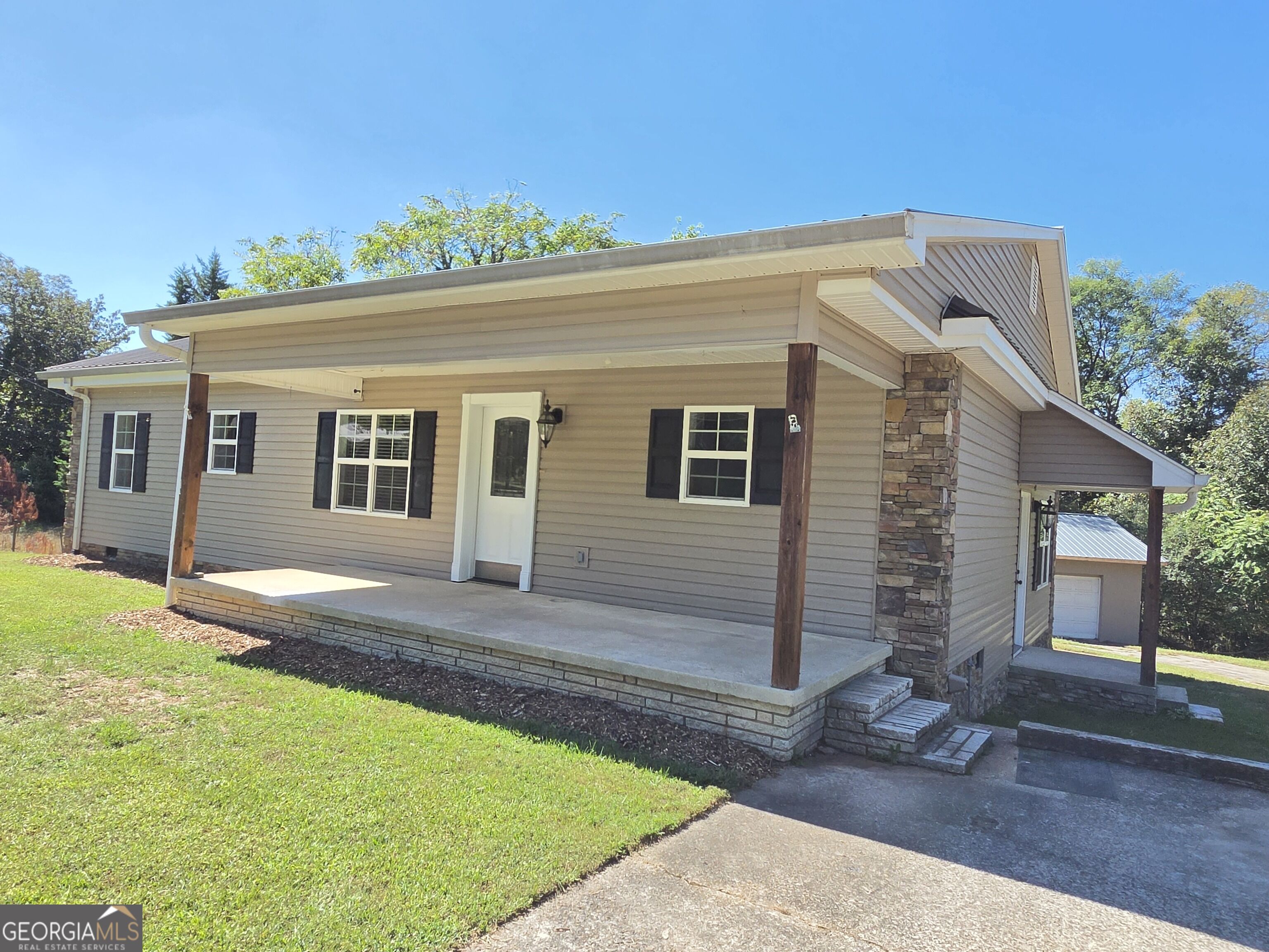570 Baldwin Falls Road Baldwin GA 30511