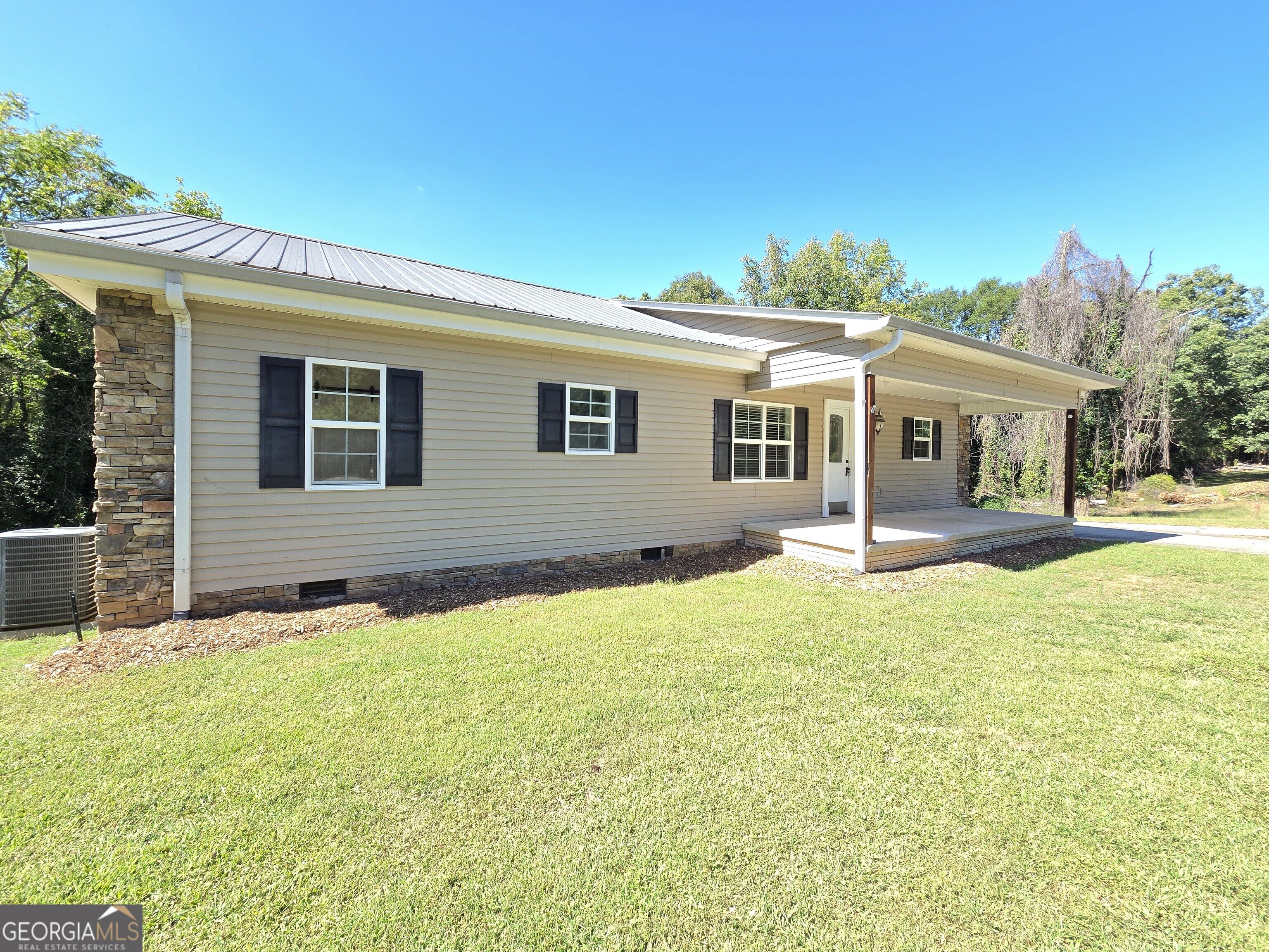570 Baldwin Falls Road Baldwin GA 30511