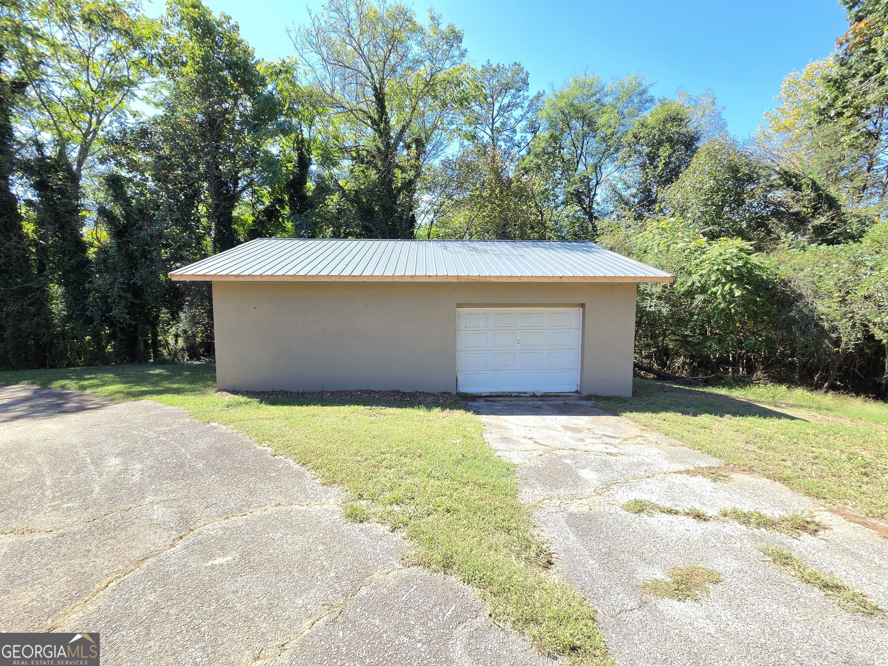 570 Baldwin Falls Road Baldwin GA 30511