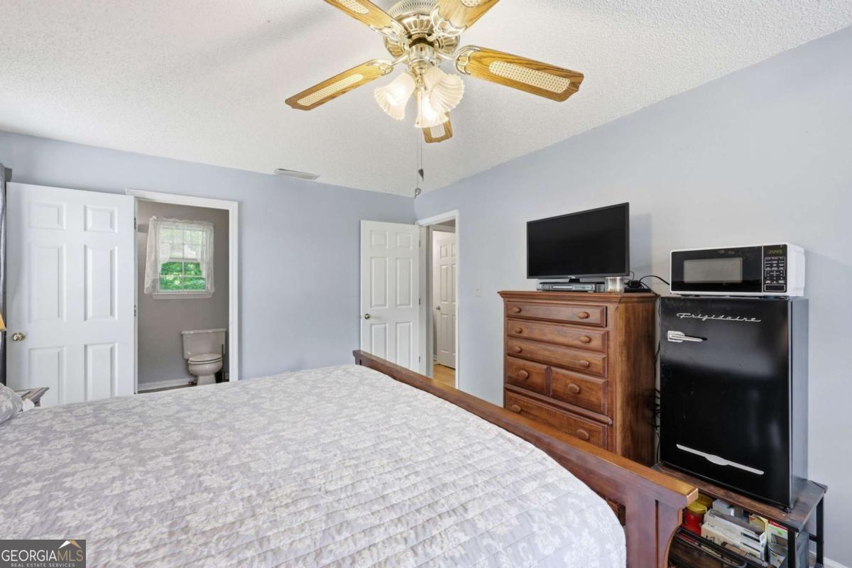 3958 Pointe N Gainesville GA 30506