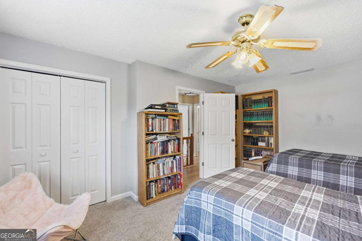 3958 Pointe N Gainesville GA 30506