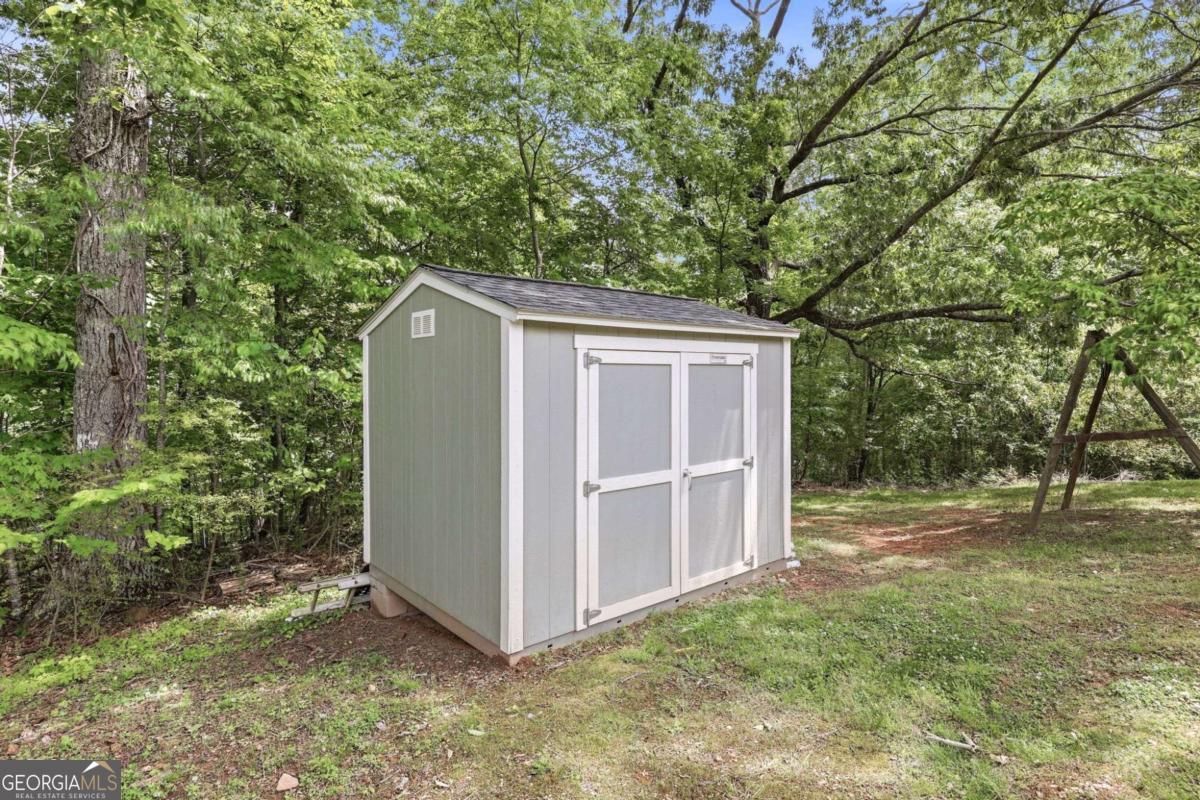 3958 Pointe N Gainesville GA 30506