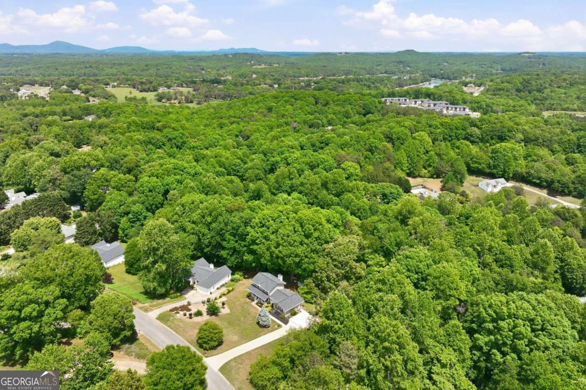 3958 Pointe N Gainesville GA 30506
