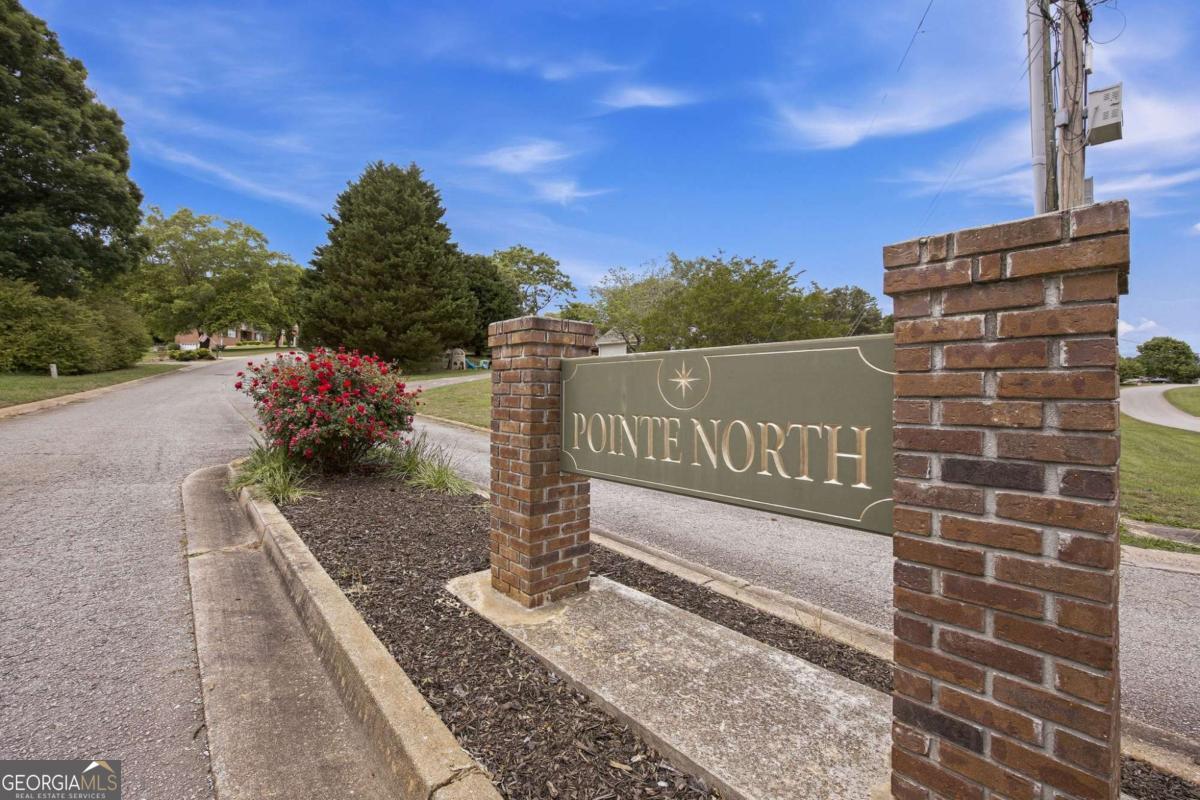3958 Pointe N Gainesville GA 30506