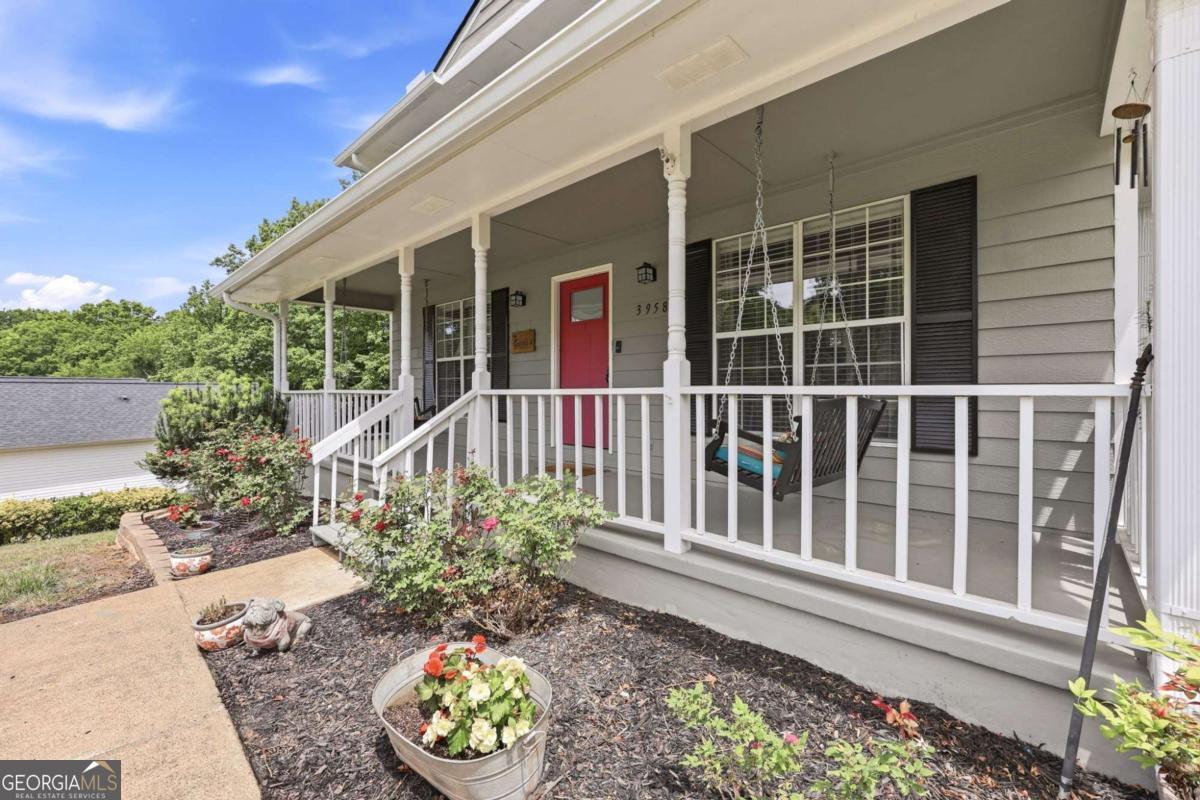3958 Pointe N Gainesville GA 30506