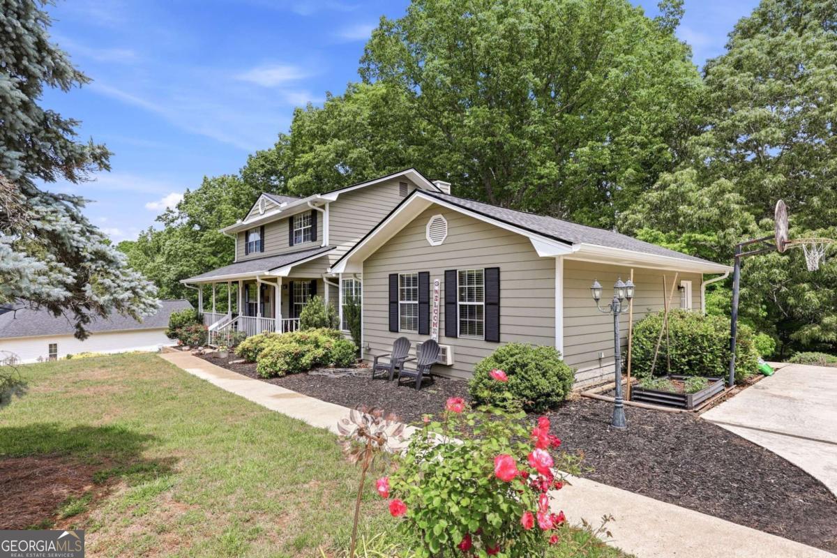 3958 Pointe N Gainesville GA 30506