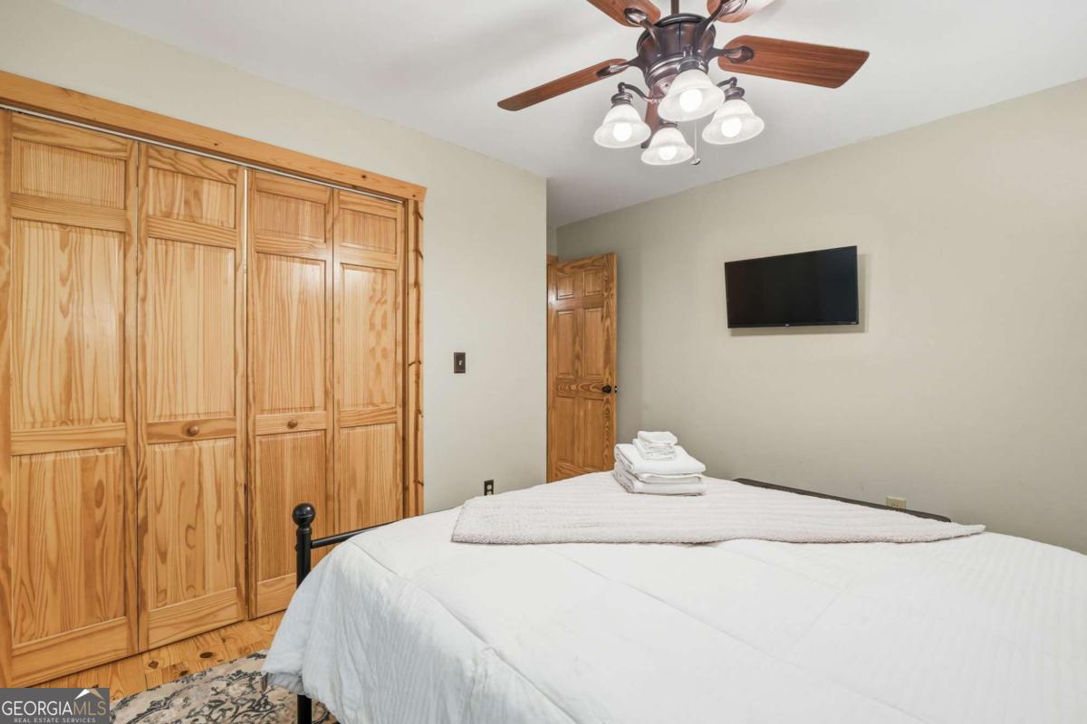 67 Ballard Lane Ellijay GA 30536