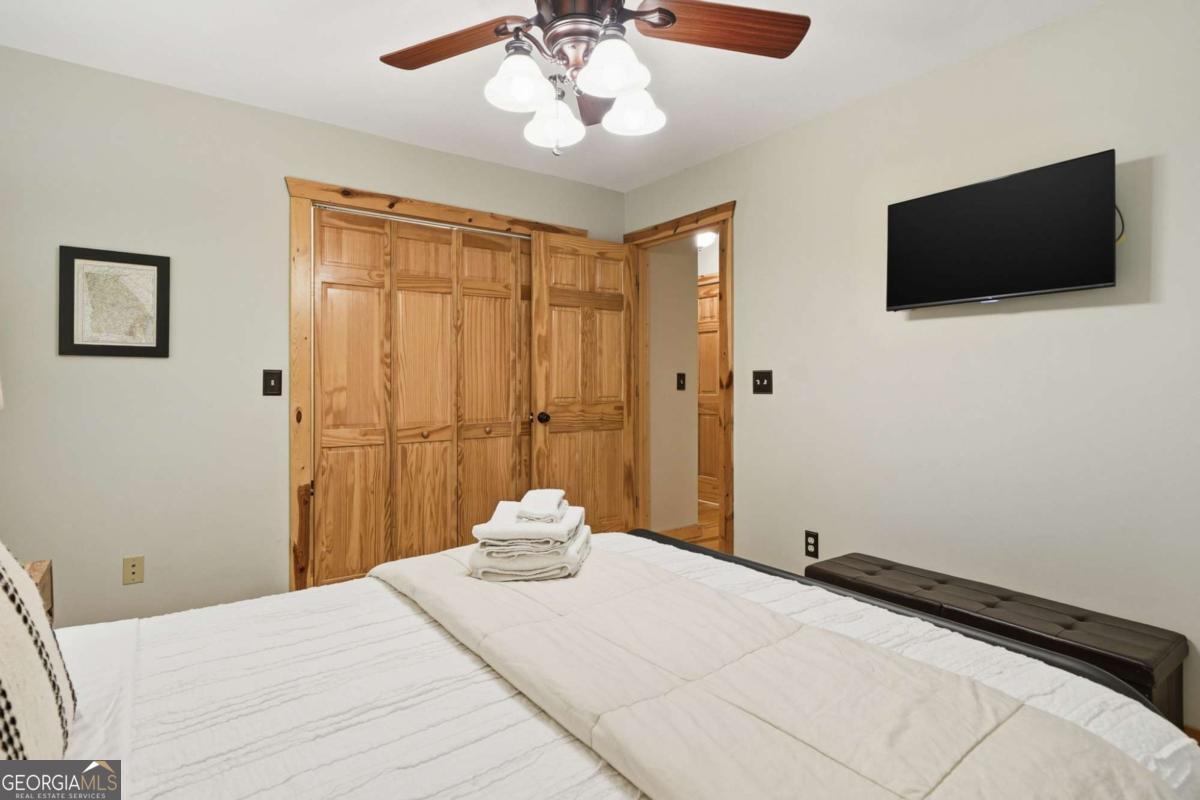 67 Ballard Lane Ellijay GA 30536