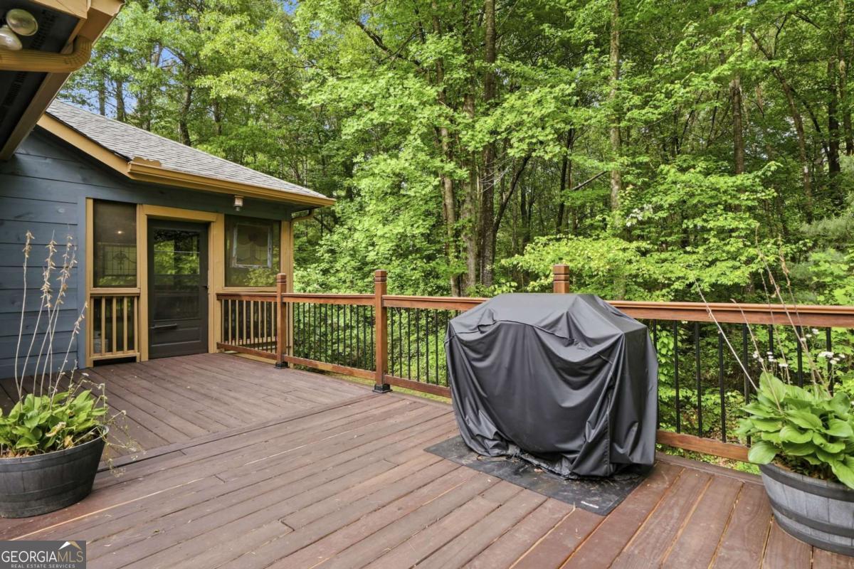 67 Ballard Lane Ellijay GA 30536