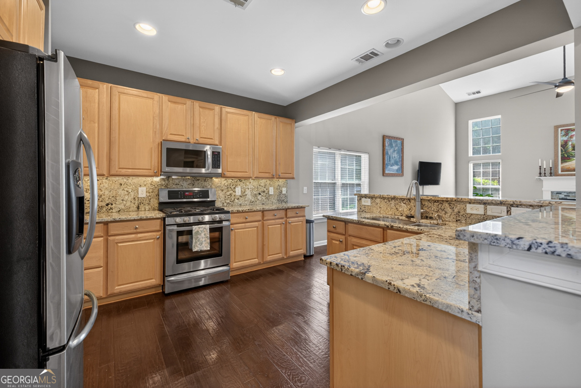 7852 Keepsake Lane Flowery Branch GA 30542