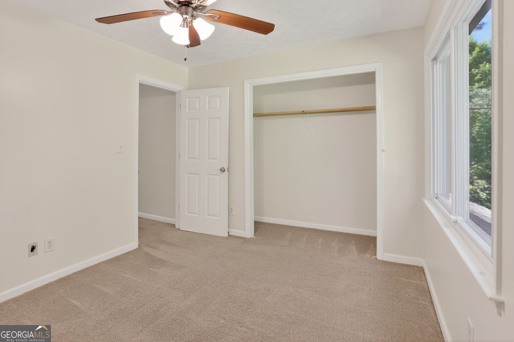 2223 Angela Drive SW Lilburn GA 30047