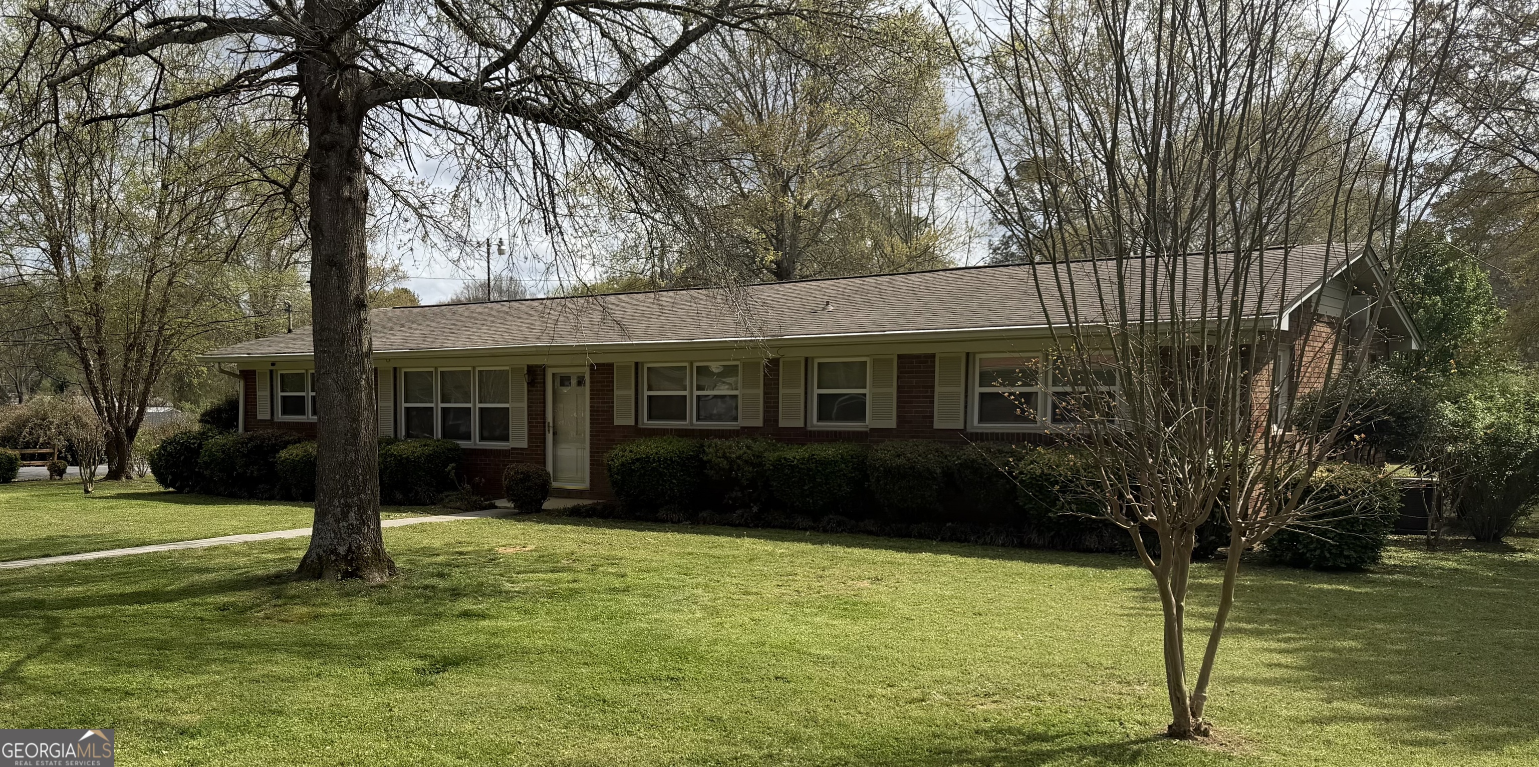 211 Ellen Street Summerville GA 30747