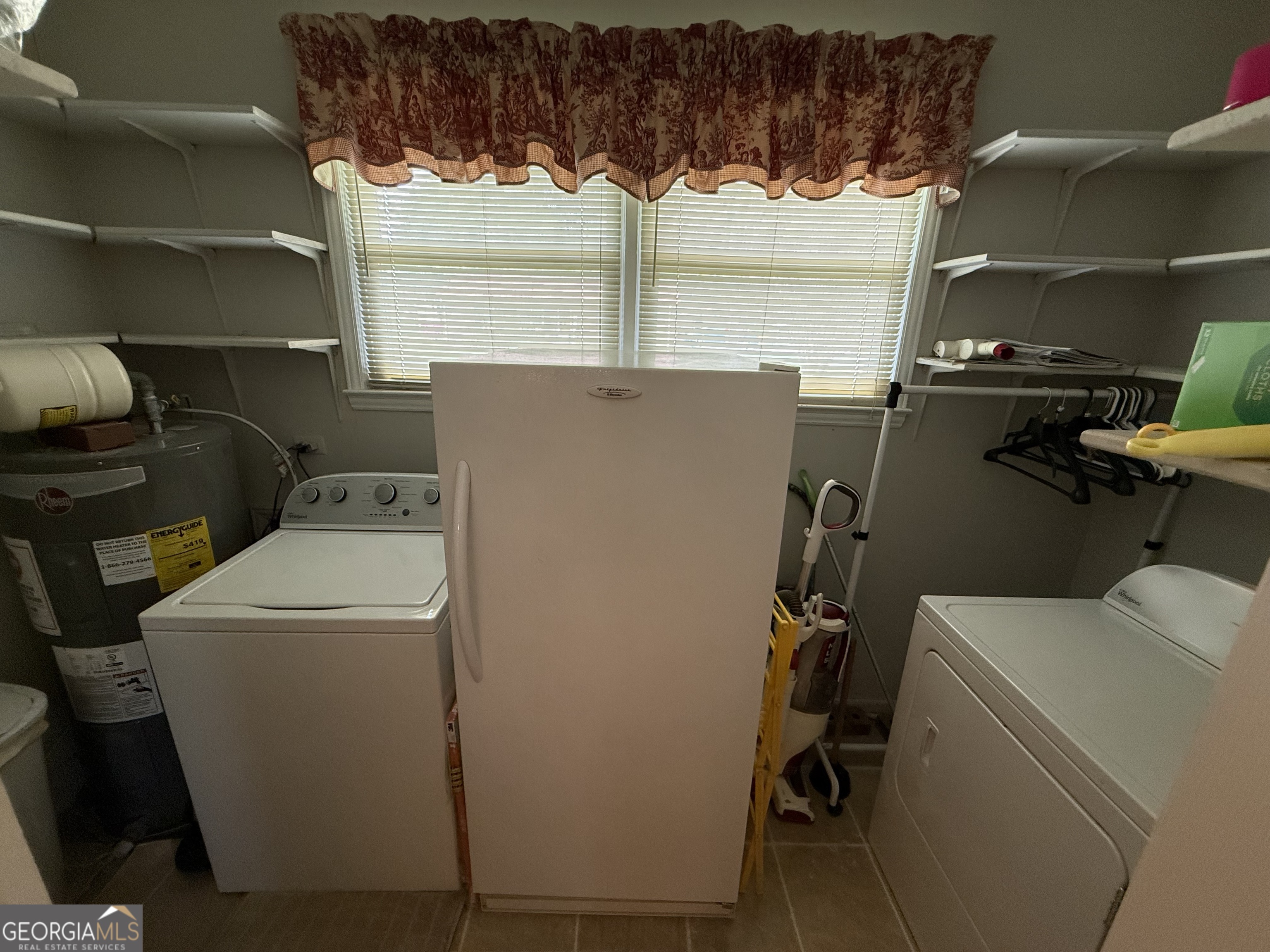211 Ellen Street Summerville GA 30747