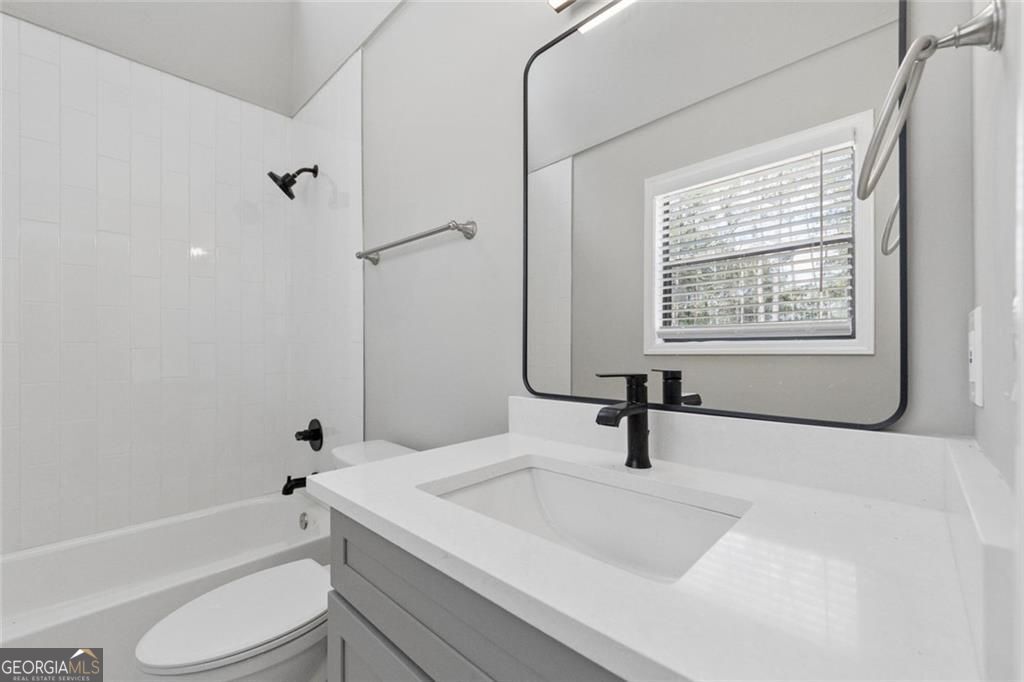 1309 Laurel Cliff Drive Smyrna GA 30082