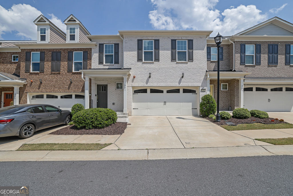 221 Ellis Lane Woodstock GA 30189