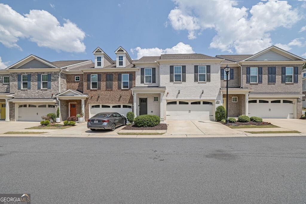 221 Ellis Lane Woodstock GA 30189