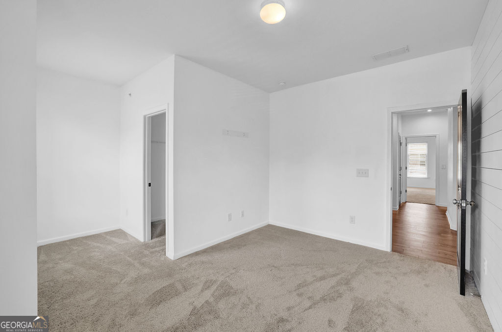 221 Ellis Lane Woodstock GA 30189