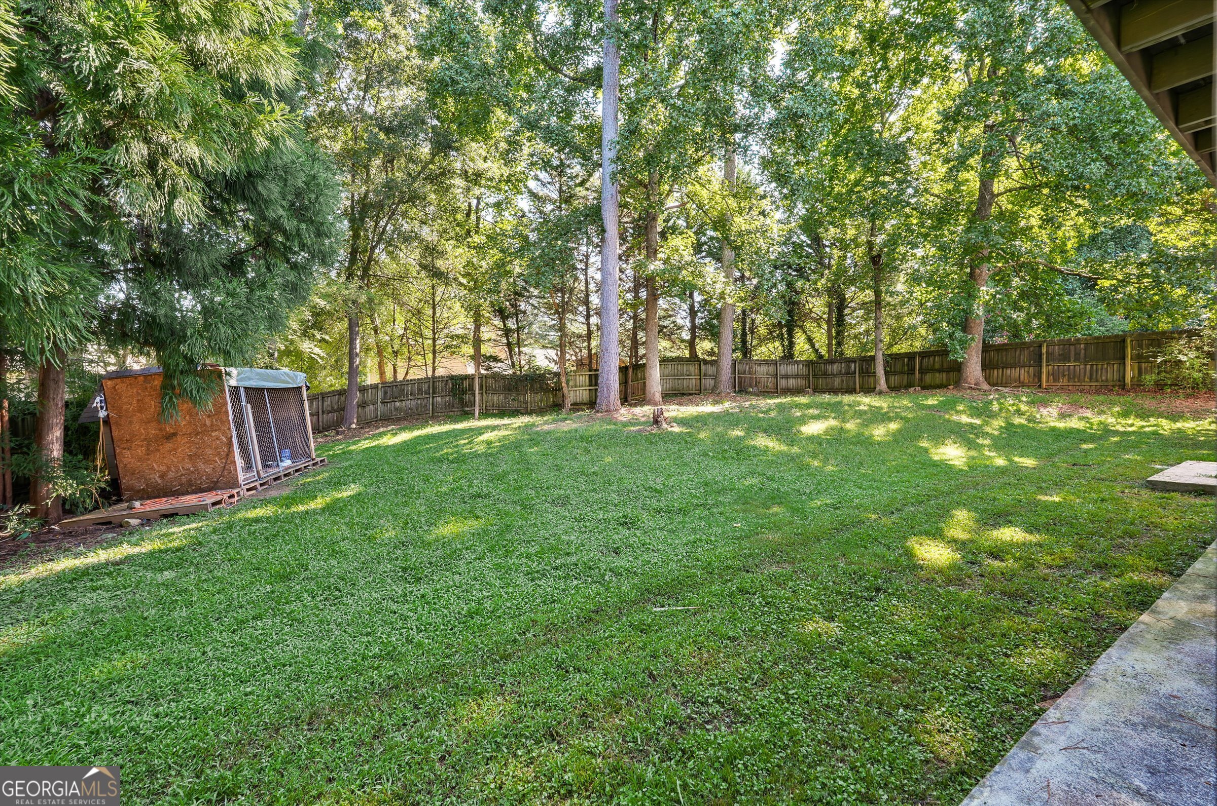 2170 Thorndale Drive SW Lilburn GA 30047